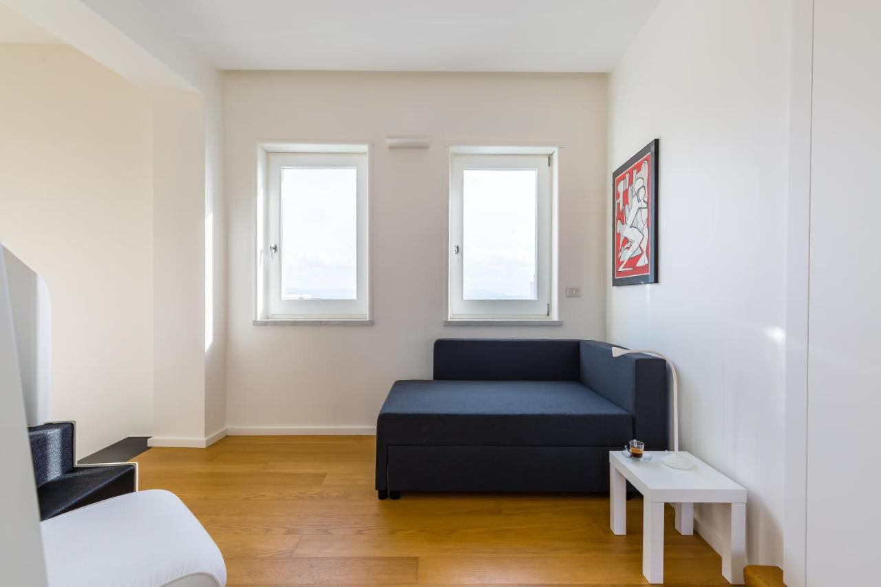 Seaview Terrace 360°& Elegant Loft Naples