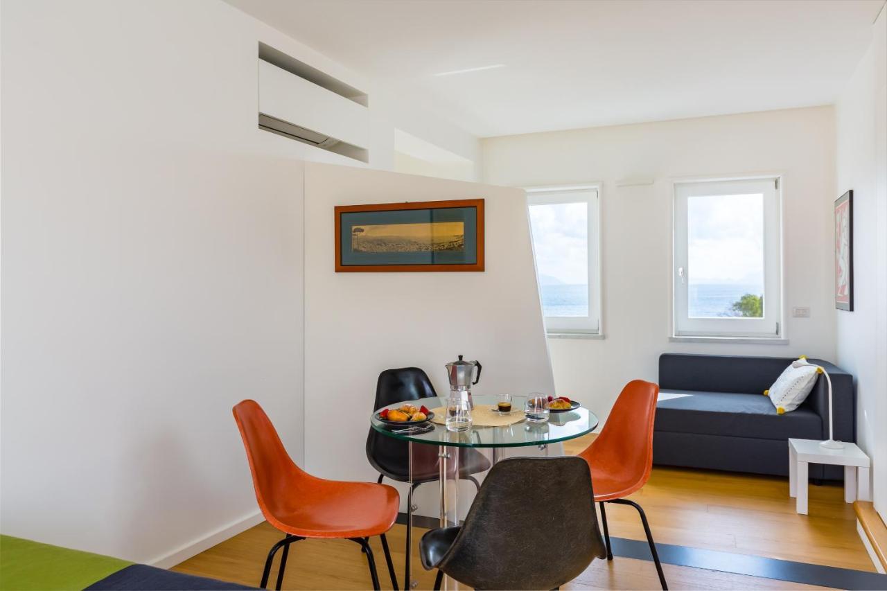 Seaview Terrace 360°& Elegant Loft Apartment Naples